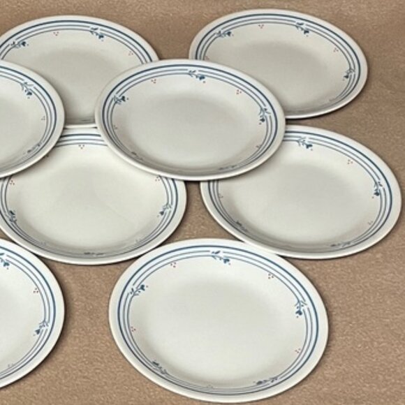 Corelle Country Violets 6 3/4" Bread & Butter Plates Set of 10 - Picture 2 of 8
